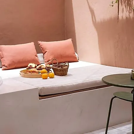 Qualia Slowlife Hotel *