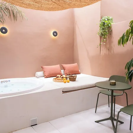 Hotel Qualia Slowlife