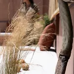Qualia Slowlife Hotel *