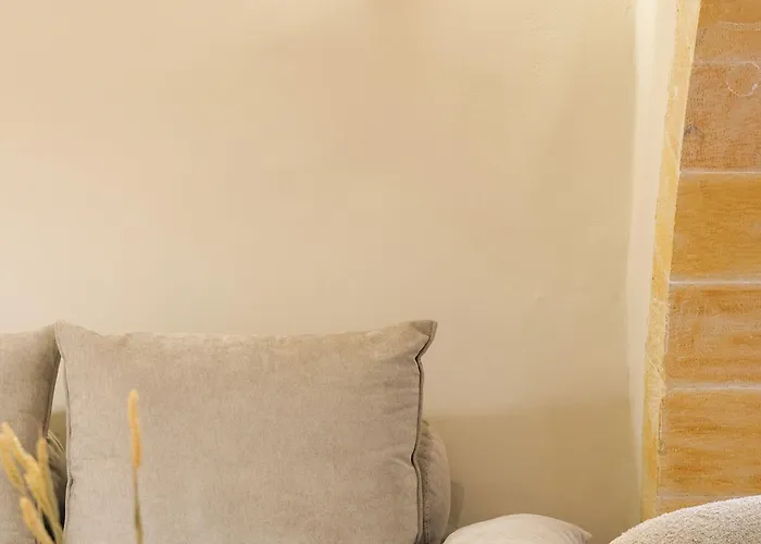 Qualia Slowlife Hotel *